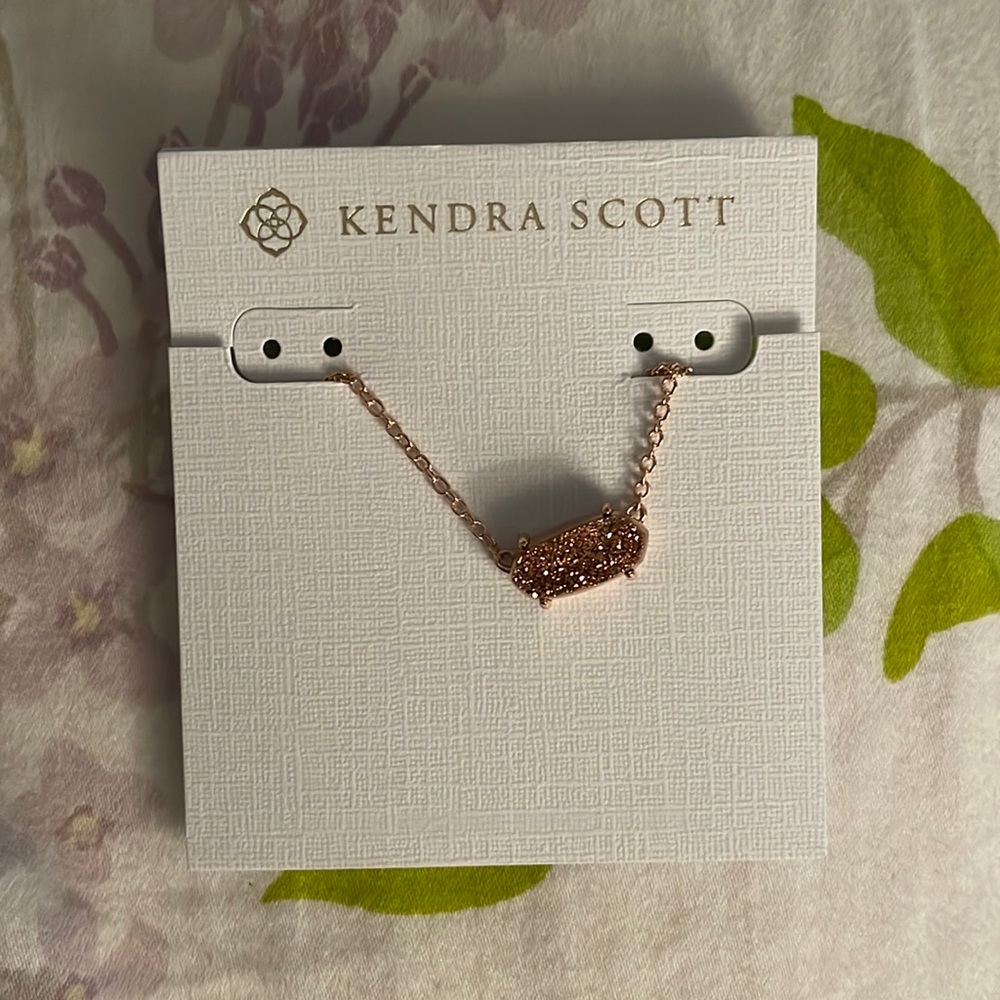 Kendra Scott Necklace